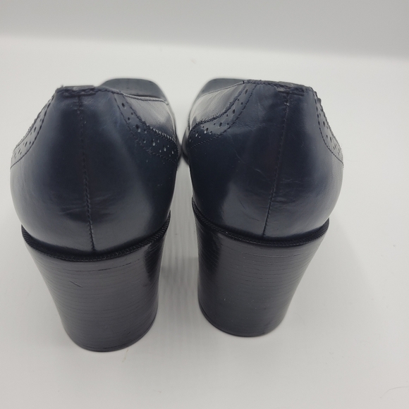 Etienne Aigner leather upper size 7W - Picture 6 of 16